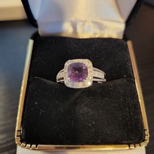 10k gold amnythest purple stone ring size 6.5